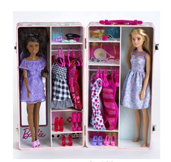 Set de joaca - Dulapul lui Barbie